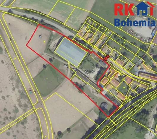 Prodej výrobních prostor, Břežany II, 3294 m2