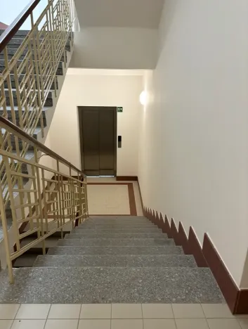 Pronájem bytu 2+kk, Praha - Dejvice, Studentská, 31 m2