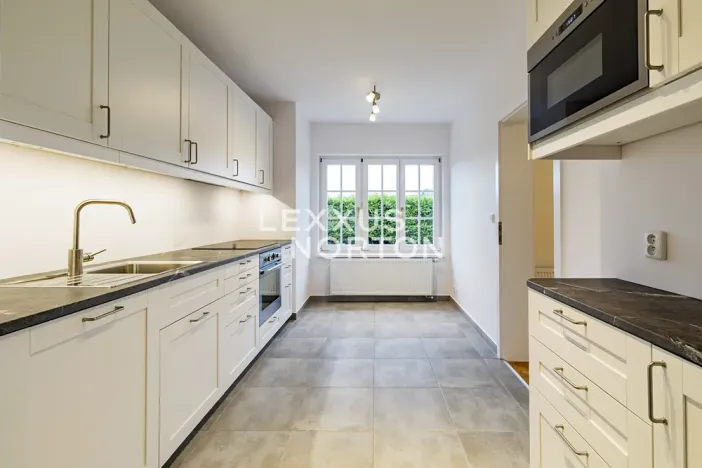 Pronájem vily, Praha - Nebušice, U Házů, 229 m2