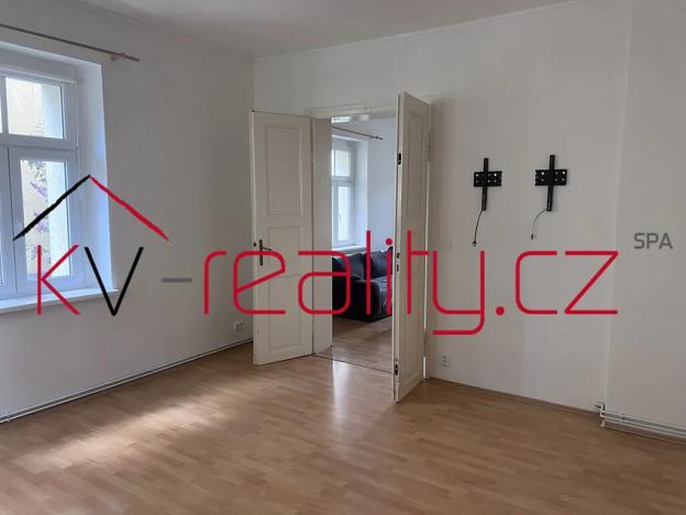 Pronájem bytu 2+1, Karlovy Vary, Kamenického, 65 m2