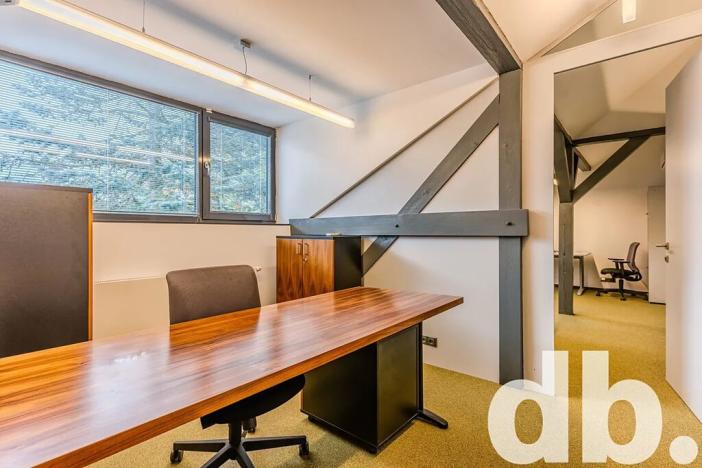 Pronájem kanceláře, Cheb, 26. dubna, 260 m2