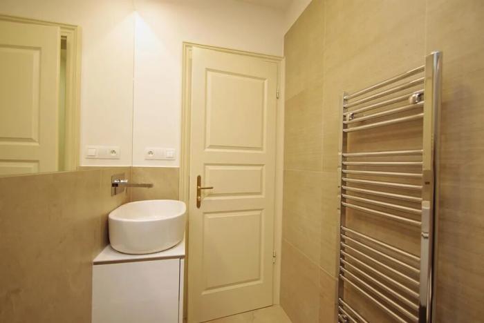 Pronájem bytu 1+1, Praha - Nové Město, Bolzanova, 47 m2