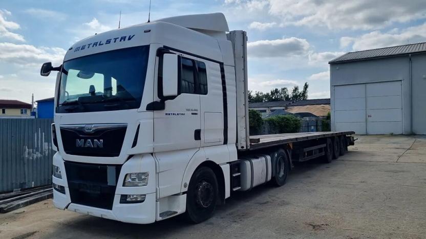 Prodej výrobních prostor, Kolín, K Dílnám, 1529 m2