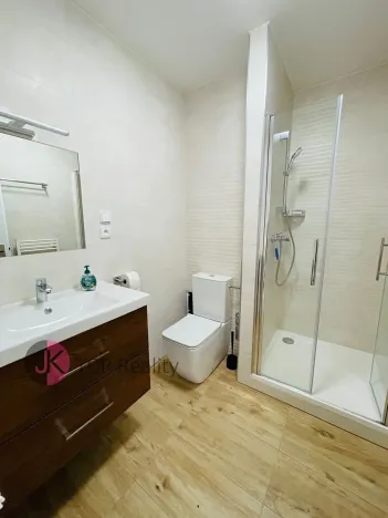 Pronájem bytu 1+kk, Praha - Strašnice, Vinohradská, 41 m2