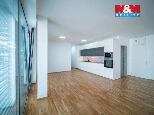 Prodej bytu 3+kk, Zlín, Lorencova, 99 m2