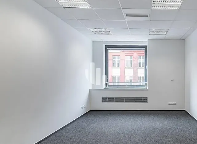 Pronájem kanceláře, Praha - Karlín, Thámova, 252 m2