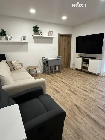 Pronájem bytu 3+kk, Ostrava, Porubská, 58 m2