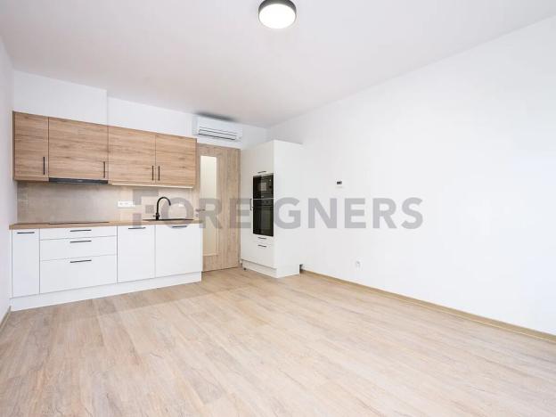 Pronájem bytu 1+kk, Pardubice, Rokycanova, 35 m2