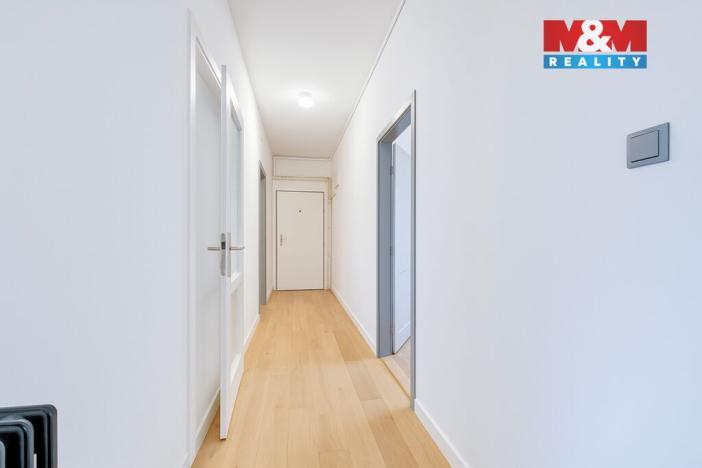 Prodej bytu 3+1, Sytno, 70 m2