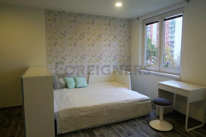 Pronájem bytu 1+kk, Brno, Bzenecká, 31 m2