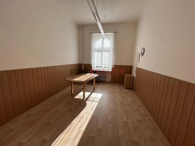 Pronájem kanceláře, Opava, Rooseveltova, 22 m2