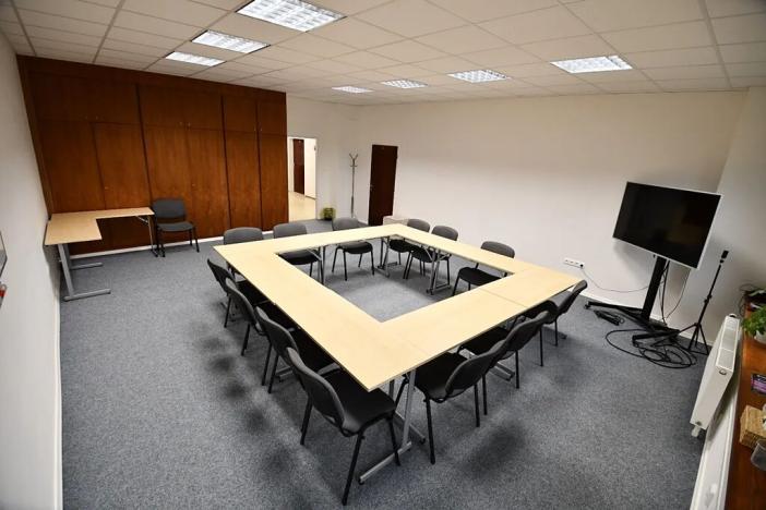 Pronájem kanceláře, Žďár nad Sázavou, Havlíčkovo nám., 230 m2