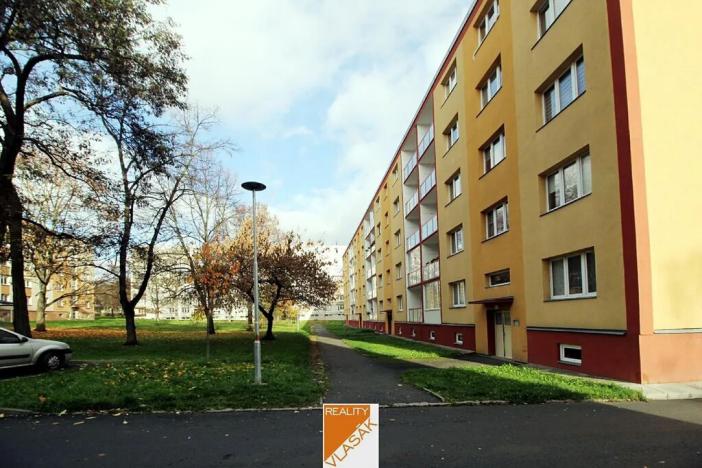 Prodej bytu 2+1, Kadaň, Bystřická, 53 m2