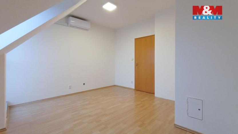 Prodej bytu 2+1, Bílovice nad Svitavou, Lesní, 53 m2