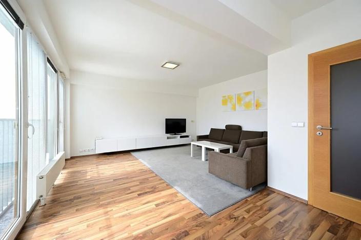 Pronájem bytu 3+kk, Praha - Kobylisy, Ke Stírce, 72 m2