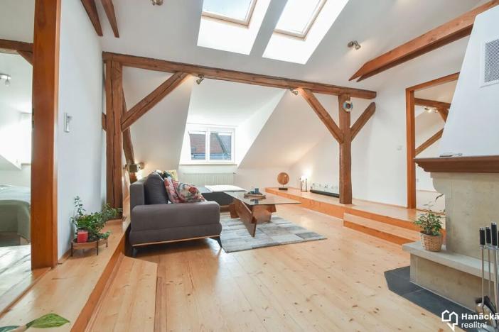 Pronájem bytu 3+kk, Olomouc, Komenského, 114 m2