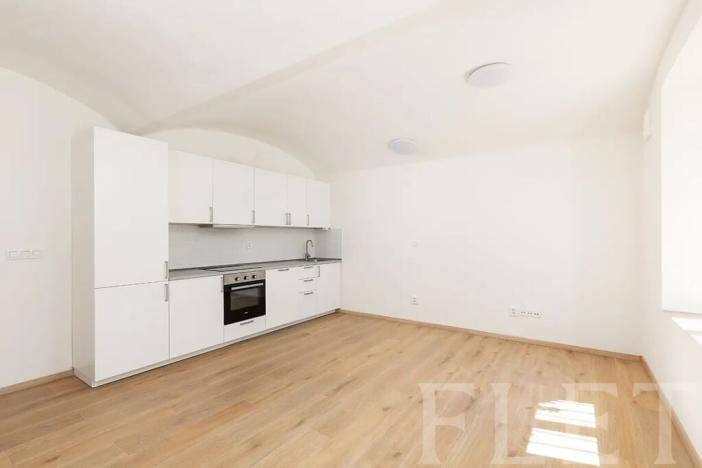 Pronájem bytu 1+kk, Praha - Libeň, Františka Kadlece, 38 m2