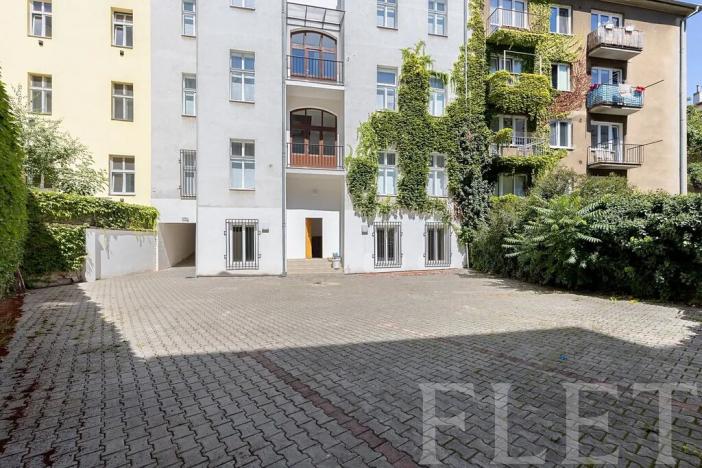 Pronájem bytu 1+kk, Praha - Libeň, Františka Kadlece, 34 m2
