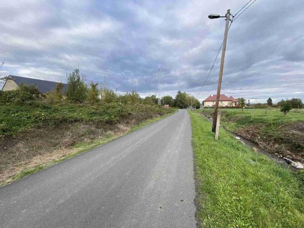 Prodej pozemku, Javorník - Horní Hoštice, 1651 m2