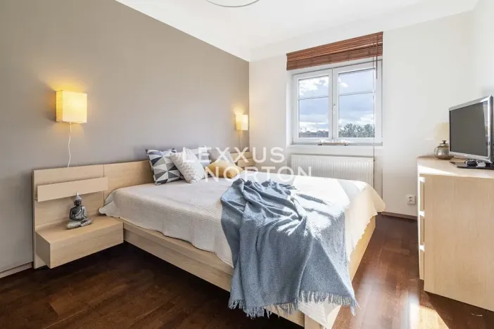 Prodej rodinného domu, Praha - Strašnice, Na výsluní, 206 m2