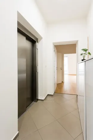 Prodej bytu 4+kk, Praha - Břevnov, Na Petynce, 101 m2