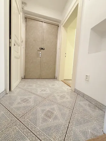 Pronájem bytu 3+1, Praha - Vinohrady, Perunova, 64 m2