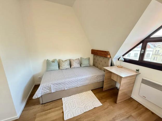 Prodej atypického bytu, Praha - Vršovice, Žitomírská, 92 m2