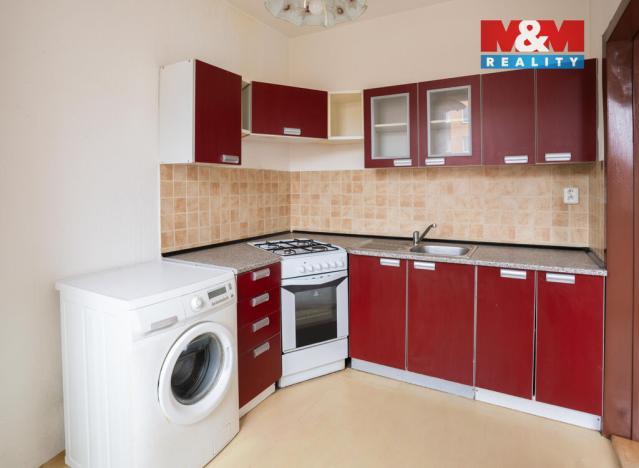 Prodej bytu 2+1, Orlová - Lutyně, Karla Dvořáčka, 43 m2