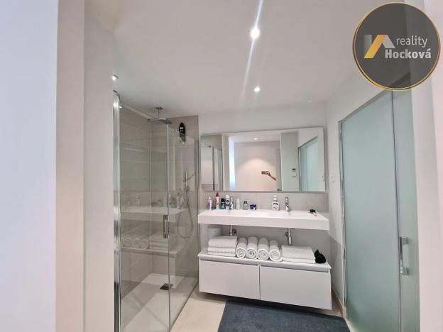 Prodej bytu 4+kk, Fuengirola, Španělsko, 117 m2