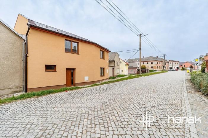 Prodej rodinného domu, Bohuňovice, Výmol, 242 m2