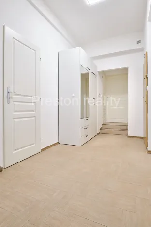 Pronájem bytu 3+kk, Praha - Nusle, Zdaru, 71 m2