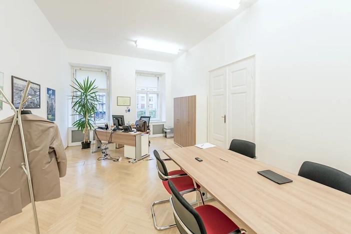 Pronájem kanceláře, Praha - Nové Město, Václavské náměstí, 600 m2