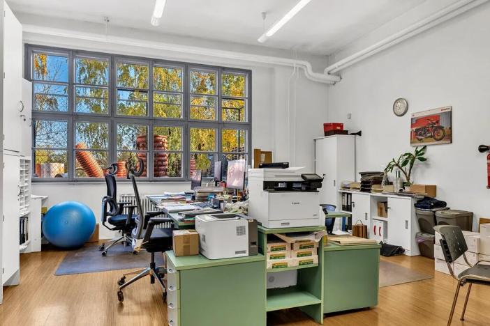 Pronájem kanceláře, Plzeň, Hřbitovní, 378 m2