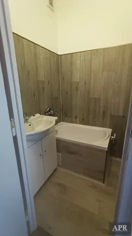 Pronájem bytu 1+1, Uherský Brod, Obchodní, 37 m2