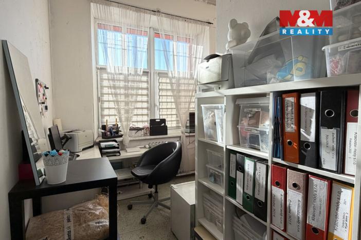 Pronájem obchodního prostoru, Ostrava - Mariánské Hory, 28. října, 90 m2