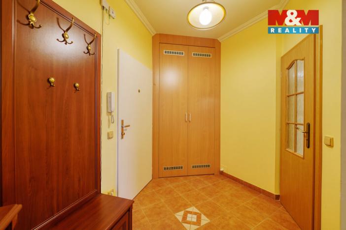 Prodej bytu 1+1, Karlovy Vary, Svahová, 50 m2