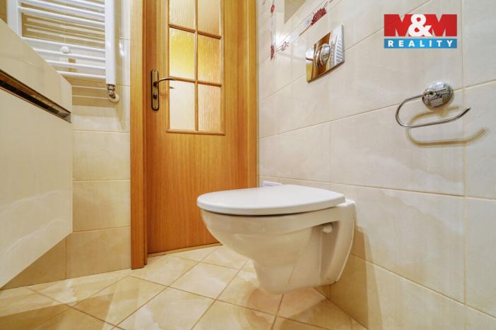 Prodej bytu 1+1, Karlovy Vary, Svahová, 50 m2