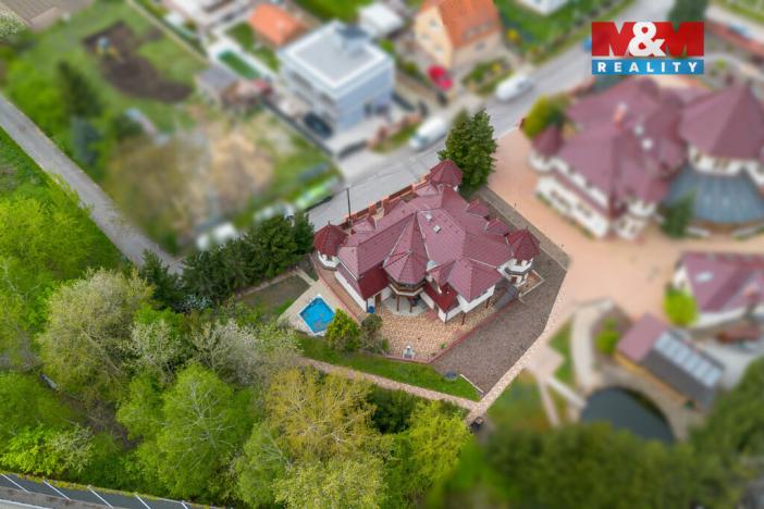 Prodej rodinného domu, Praha - Horní Počernice, Dobrošovská, 295 m2