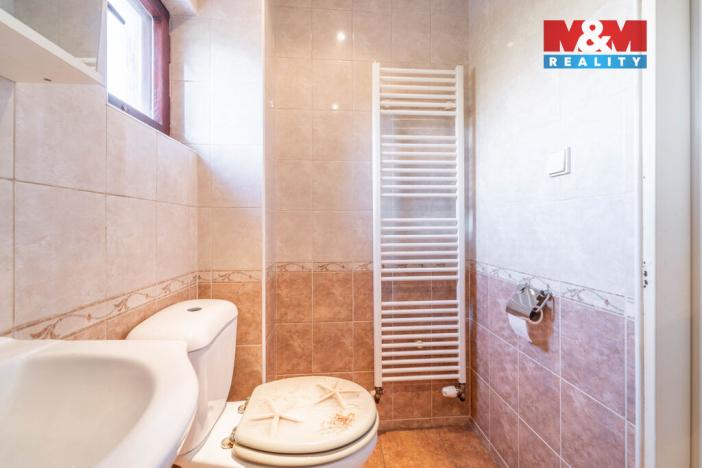 Prodej rodinného domu, Lochovice, 180 m2