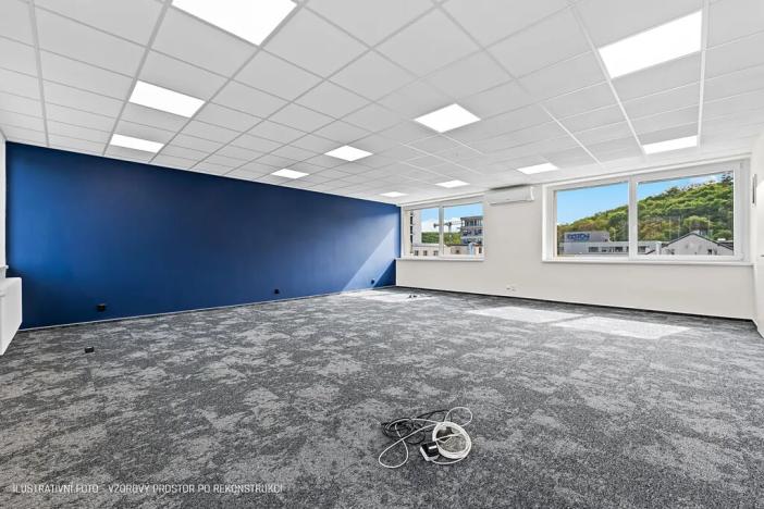 Pronájem kanceláře, Praha - Modřany, Barrandova, 61 m2