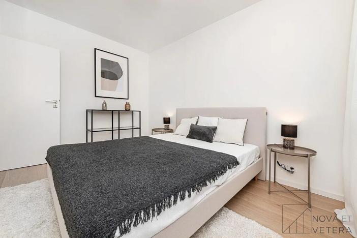 Prodej bytu 4+kk, Praha - Vokovice, Arabská, 80 m2