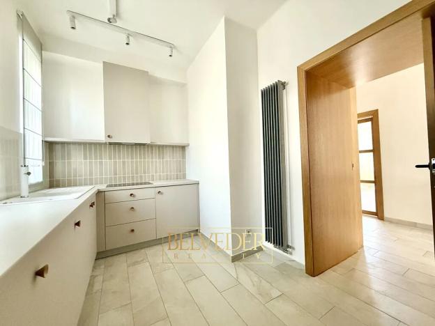 Prodej atypického bytu, Teplice, J. V. Sládka, 134 m2