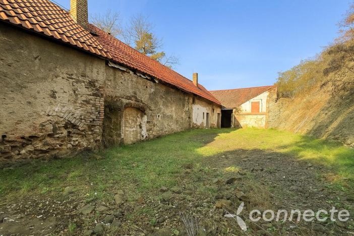 Pronájem skladu, Praha - Lipence, Jílovišťská, 228 m2