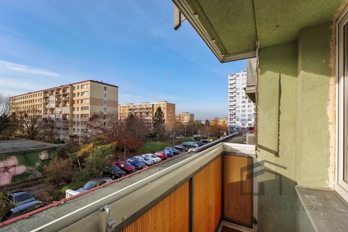 Pronájem bytu 1+1, Praha - Záběhlice, Jabloňová, 33 m2