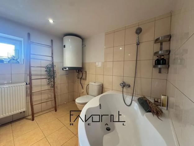 Prodej bytu 2+1, Ostrava, Korunní, 70 m2