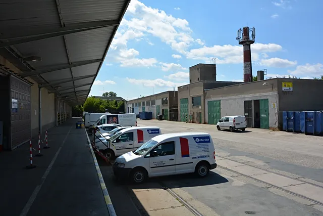 Pronájem skladu, Brno, Řípská, 434 m2