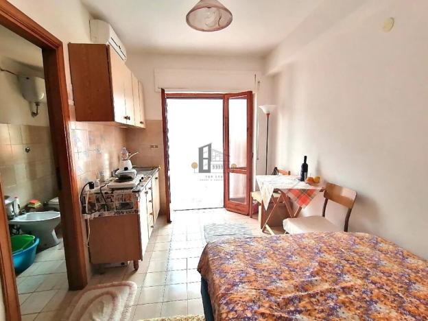 Prodej bytu 1+kk, Scalea, Itálie, 30 m2