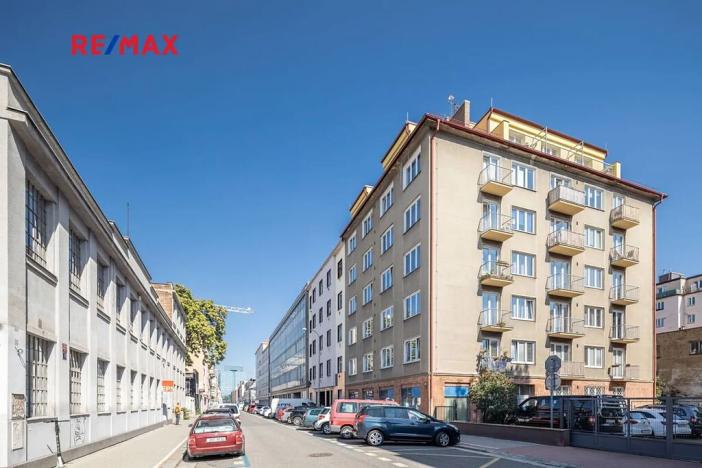 Pronájem bytu 3+kk, Praha - Holešovice, Přístavní, 74 m2