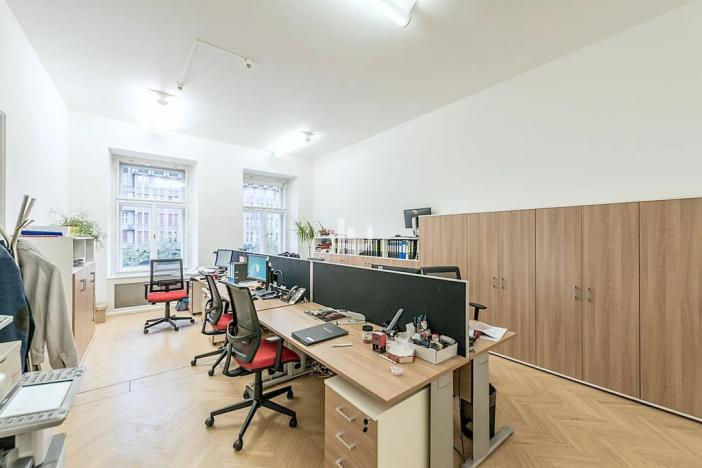 Pronájem kanceláře, Praha - Nové Město, Václavské náměstí, 1200 m2