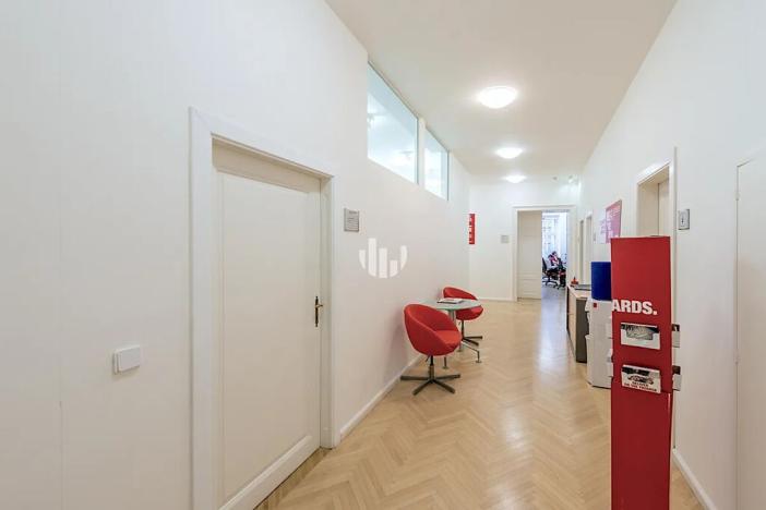 Pronájem kanceláře, Praha - Nové Město, Václavské náměstí, 900 m2